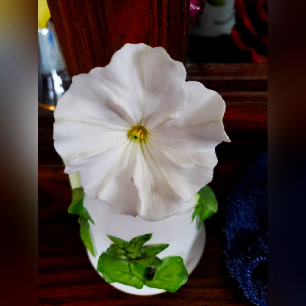 White Floral Ceramic Bell